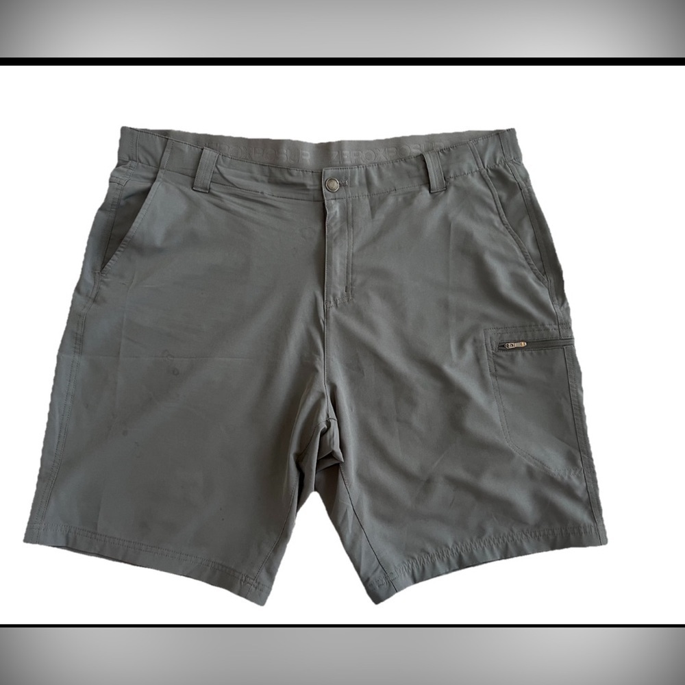 men's zeroxposur Gray Moisture Wicking Shorts Size 40 (0663)